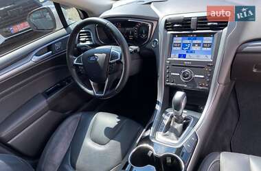 Седан Ford Mondeo 2017 в 