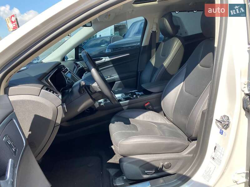 Седан Ford Mondeo 2017 в Львове фото 19 Седан Ford Mondeo 2017 в Львове