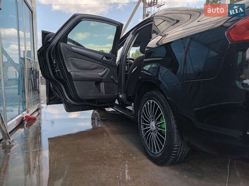 Седан Ford Mondeo 2010 в Миколаєві