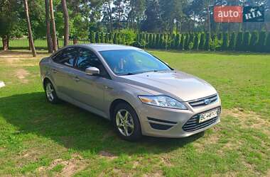 Седан Ford Mondeo 2010 в Новояворівську