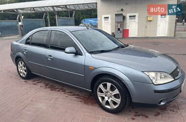 Лифтбек Ford Mondeo 2001 в Луцке