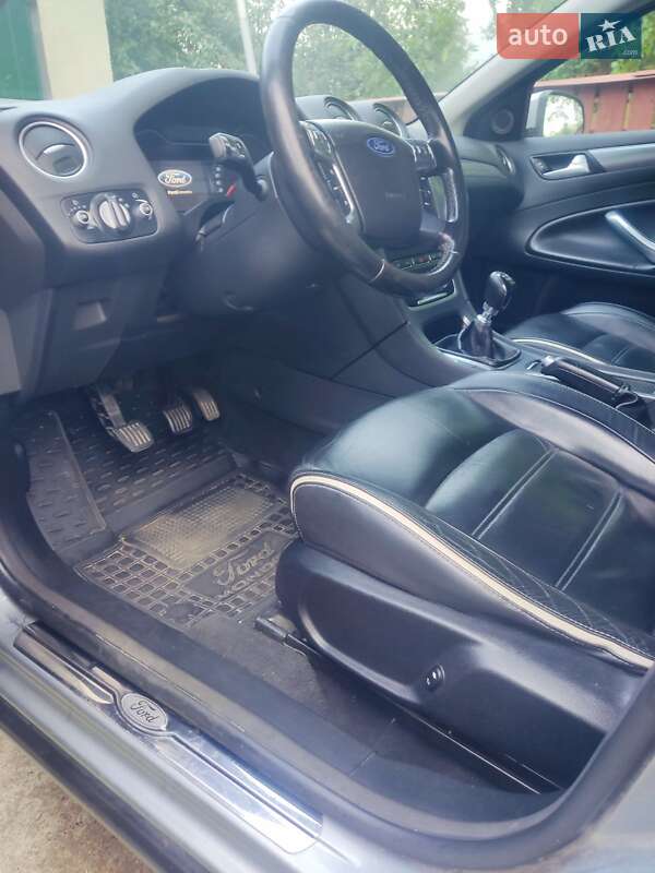 Универсал Ford Mondeo 2011 в Снятине