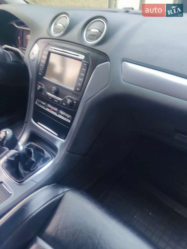 Универсал Ford Mondeo 2011 в Снятине