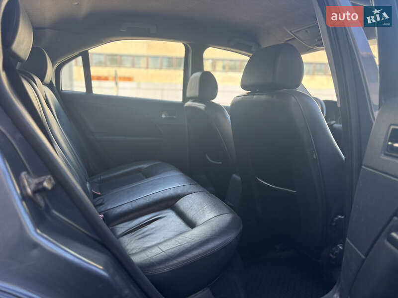 Ліфтбек Ford Mondeo 2003 в Трускавці фото 19 Ліфтбек Ford Mondeo 2003 в Трускавці