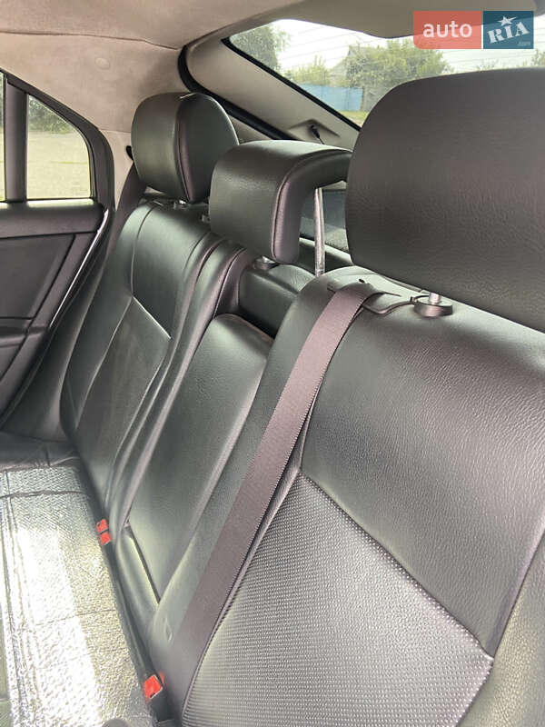 Лифтбек Ford Mondeo 2005 в Белой Церкви фото 17 Лифтбек Ford Mondeo 2005 в Белой Церкви