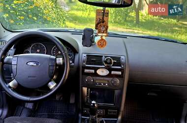 Седан Ford Mondeo 2003 в 
