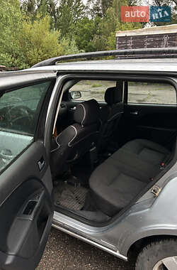 Універсал Ford Mondeo 2004 в 