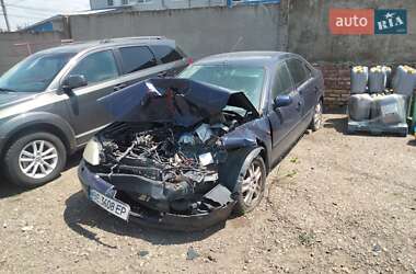 Лифтбек Ford Mondeo 2001 в 