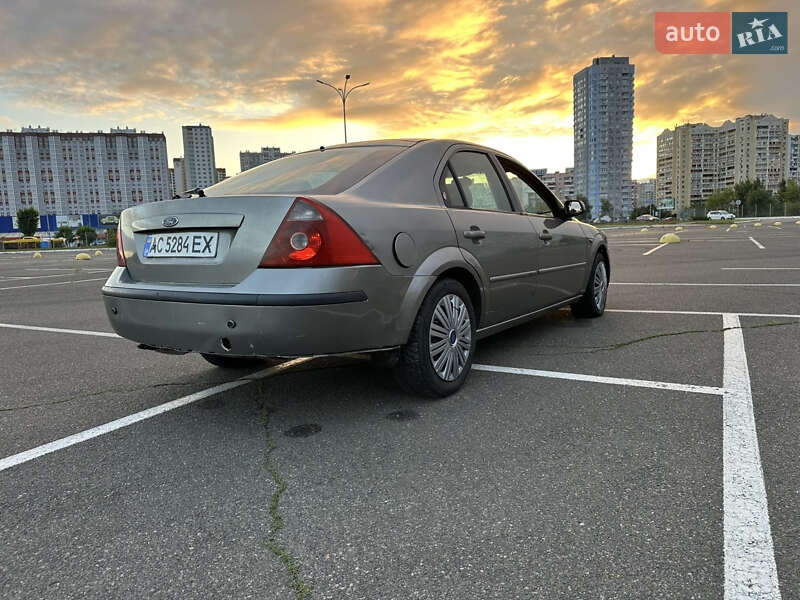 Ford Mondeo 2001