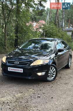 Седан Ford Mondeo 2011 в Белогородке