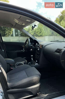 Лифтбек Ford Mondeo 2000 в 