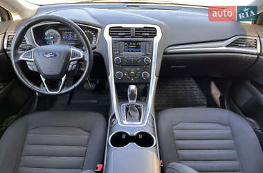 Лифтбек Ford Mondeo 2017 в 