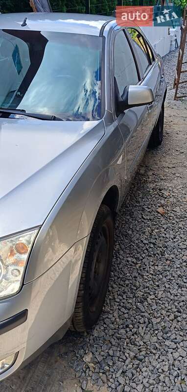 Ліфтбек Ford Mondeo 2003 в Вінниці