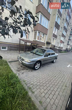 Седан Ford Mondeo 1993 в Хмельницком