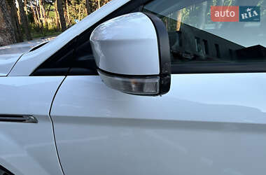 Седан Ford Mondeo 2012 в 