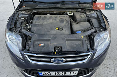 Лифтбек Ford Mondeo 2013 в 