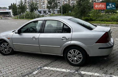 Седан Ford Mondeo 2001 в 