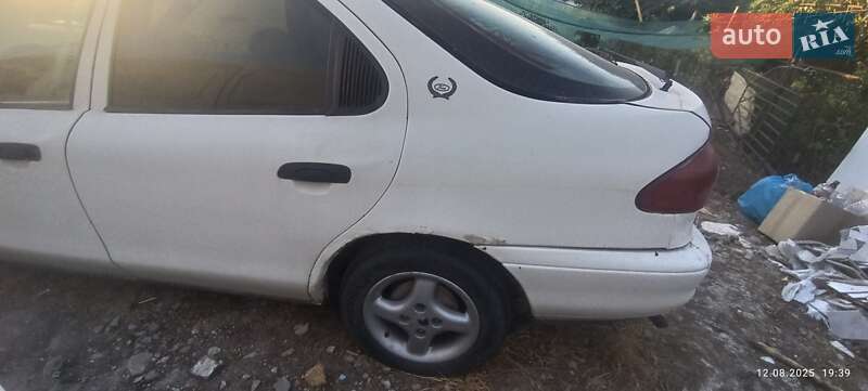 Седан Ford Mondeo 1993 в Одесі