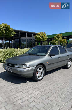 Седан Ford Mondeo 1993 в Хмельницькому