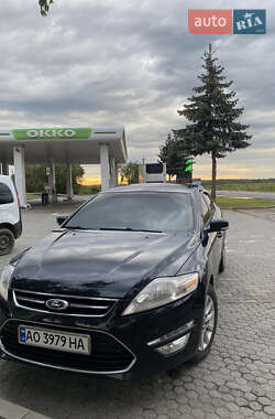 Седан Ford Mondeo 2011 в Мукачевому
