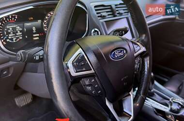 Лифтбек Ford Mondeo 2016 в 