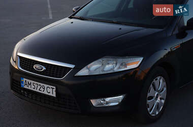 Лифтбек Ford Mondeo 2008 в 