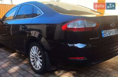 Седан Ford Mondeo 2011 в Стрые