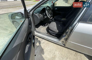 Седан Ford Mondeo 2002 в 