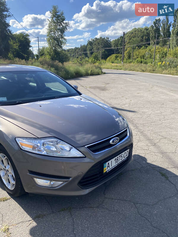 Седан Ford Mondeo 2011 в Борисполе