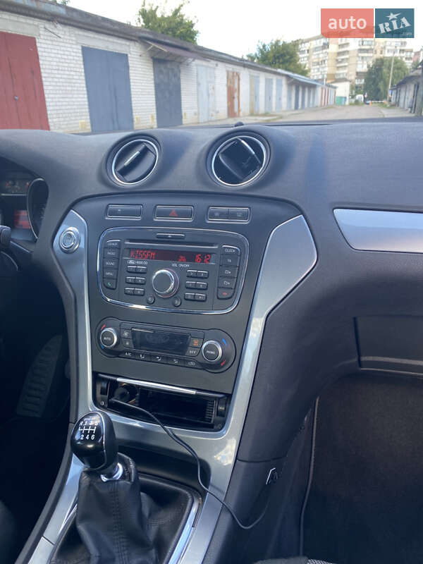 Седан Ford Mondeo 2011 в Борисполе