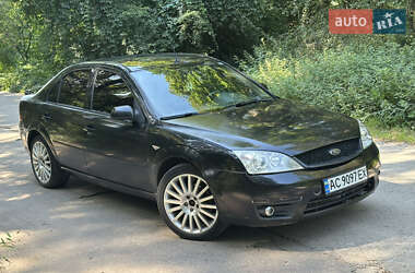 Седан Ford Mondeo 2002 в Шепетівці