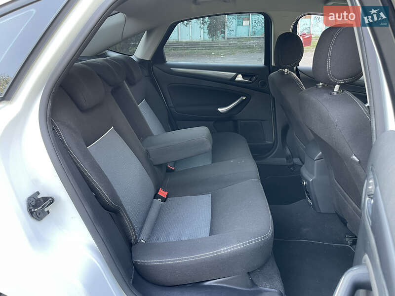 Седан Ford Mondeo 2012 в Киеве фото 13 Седан Ford Mondeo 2012 в Киеве