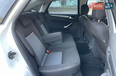 Седан Ford Mondeo 2012 в 
