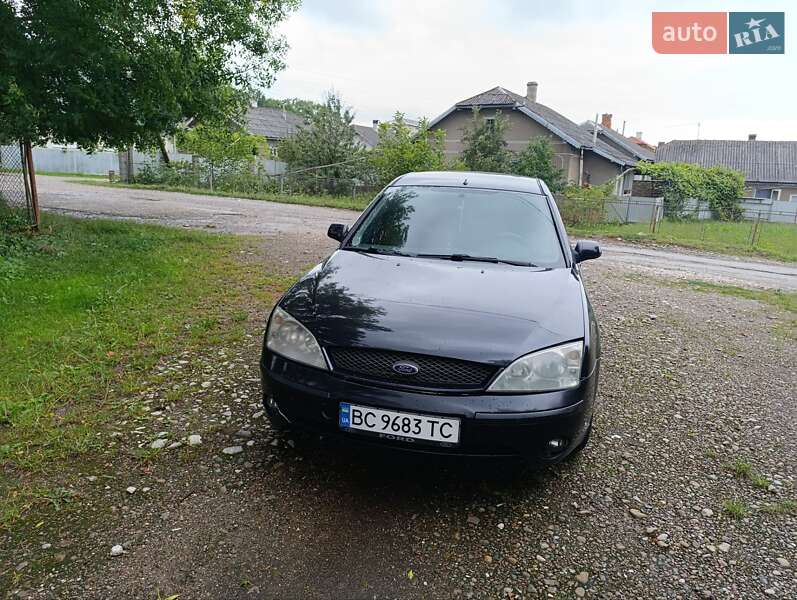 Седан Ford Mondeo 2001 в  фото Седан Ford Mondeo 2001 в