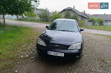 Седан Ford Mondeo 2001 в  Седан Ford Mondeo 2001 в