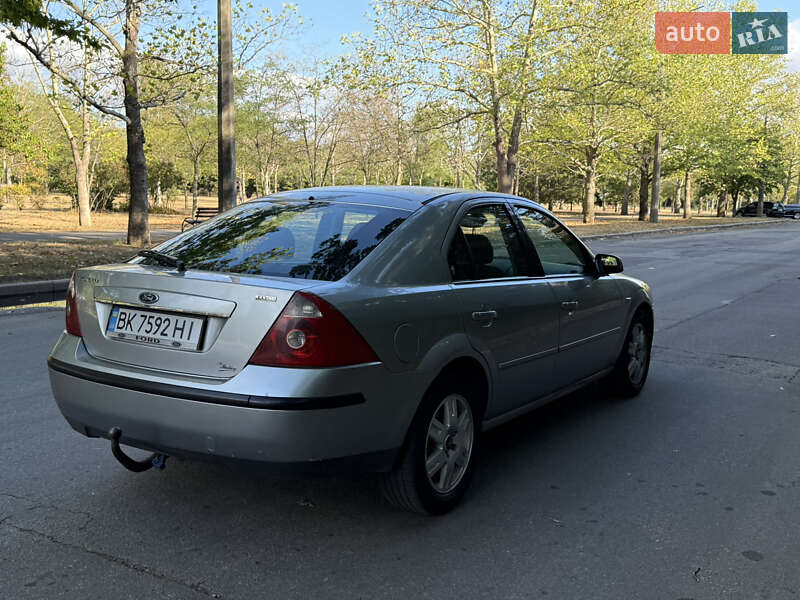 Лифтбек Ford Mondeo 2003 в Николаеве