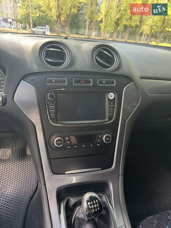 Лифтбек Ford Mondeo 2014 в Николаеве