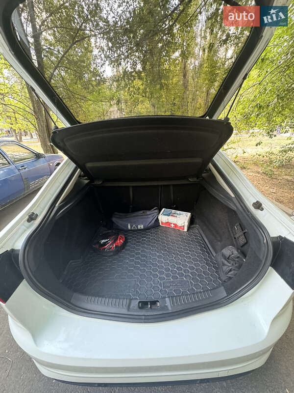 Лифтбек Ford Mondeo 2014 в Николаеве