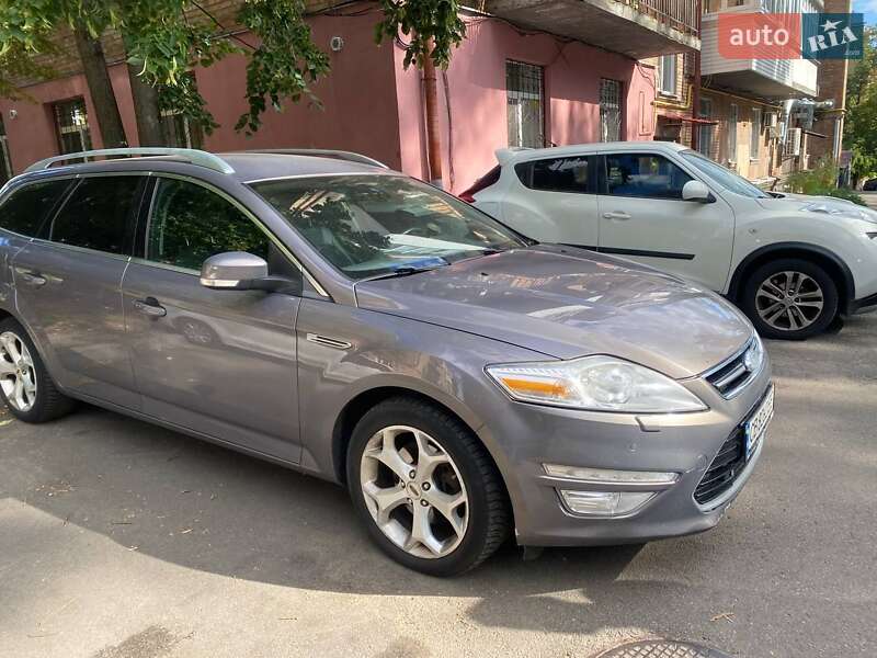 Универсал Ford Mondeo 2011 в 