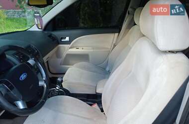 Седан Ford Mondeo 2001 в 