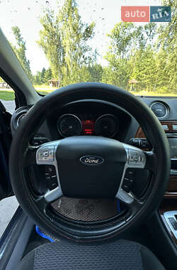 Лифтбек Ford Mondeo 2008 в 