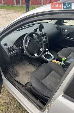 Универсал Ford Mondeo 2002 в 