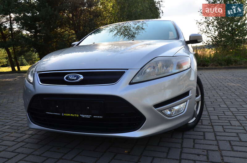 Седан Ford Mondeo 2013 в Дрогобыче