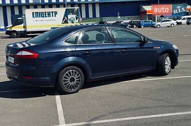 Лифтбек Ford Mondeo 2009 в 