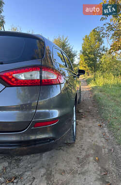Универсал Ford Mondeo 2015 в 