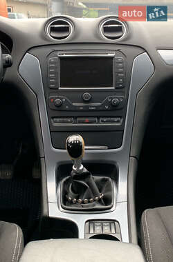 Універсал Ford Mondeo 2011 в 