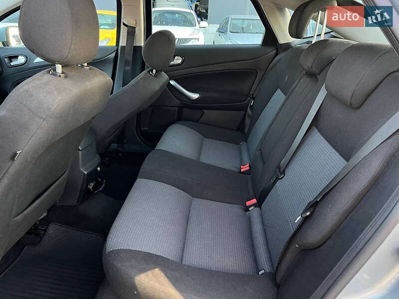 Седан Ford Mondeo 2008 в Львове