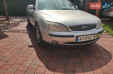 Седан Ford Mondeo 2002 в Солотвині