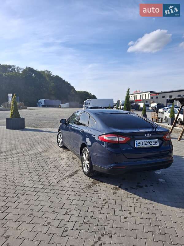 Лифтбек Ford Mondeo 2015 в Тернополе