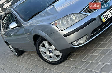 Седан Ford Mondeo 2005 в 